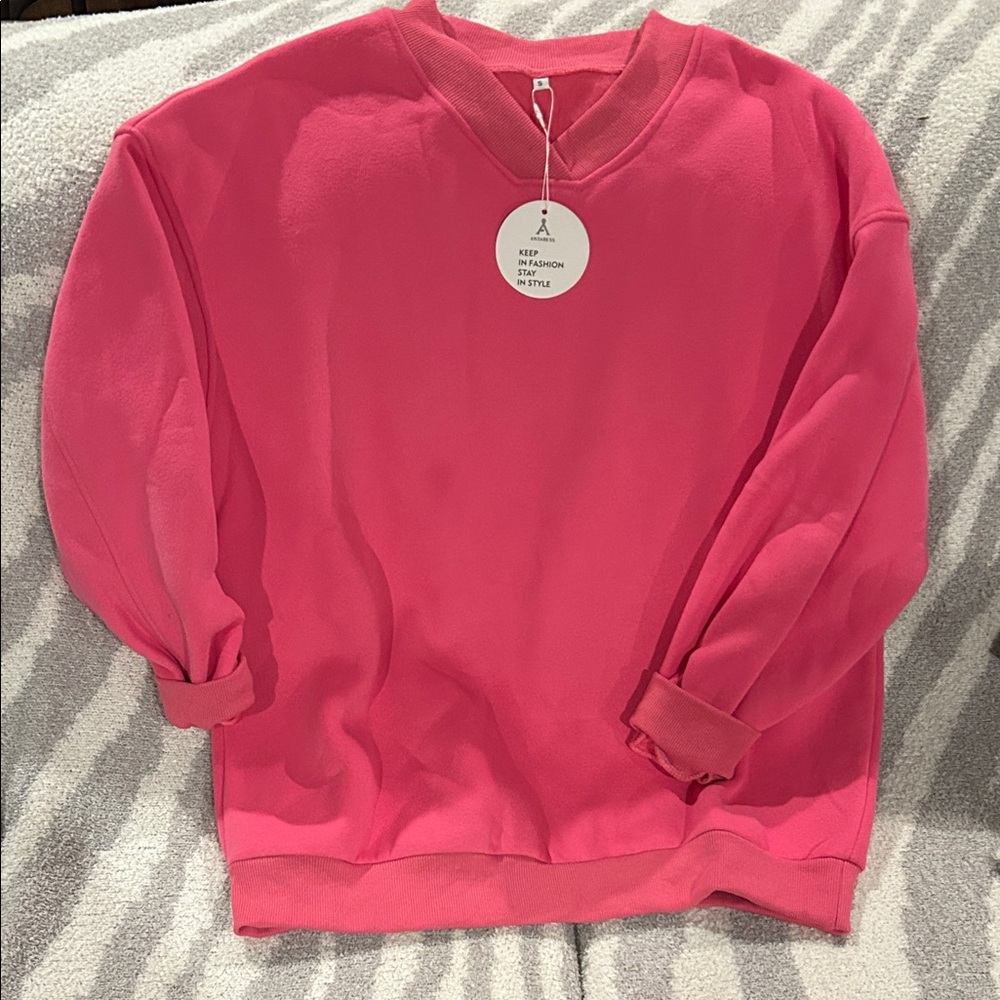 Amazon Women's Pink Crewneck Sweatshirt